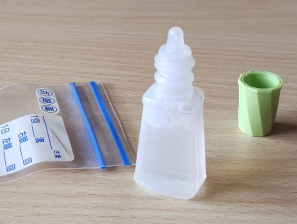目薬の容器